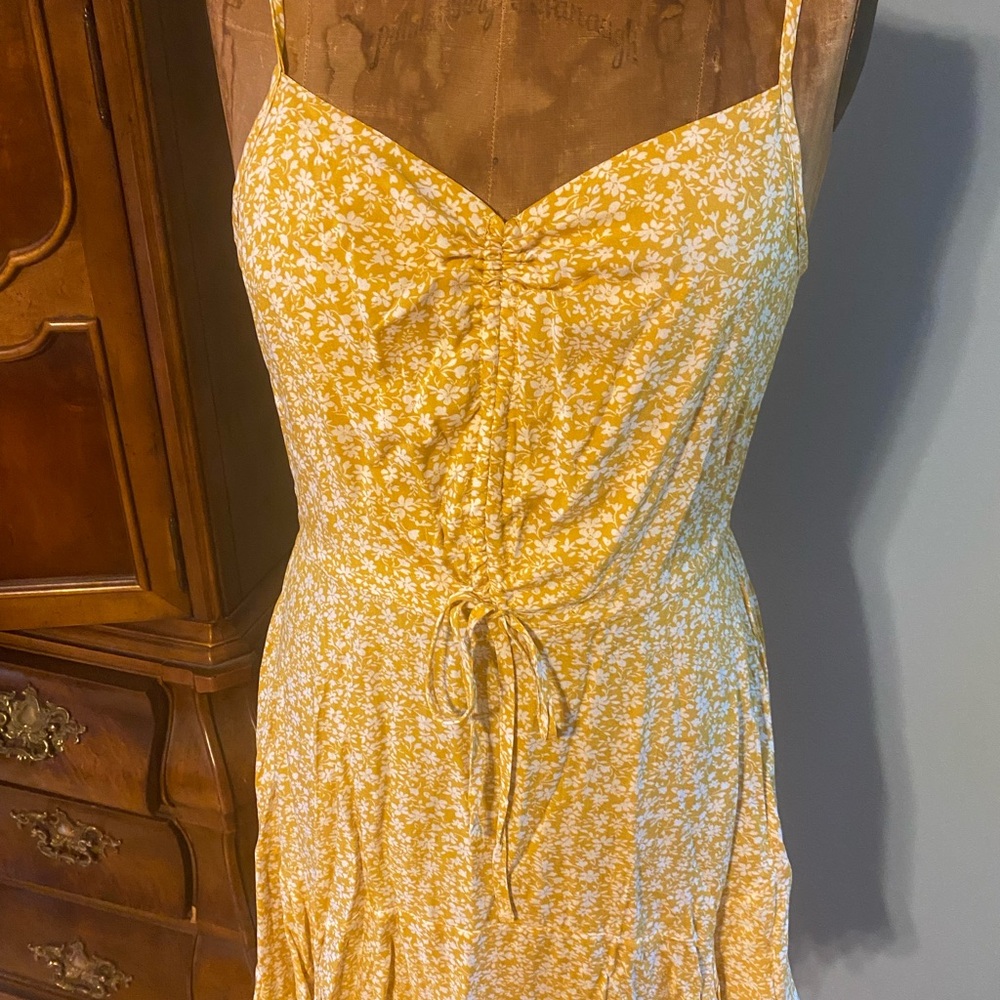 Women’s Mustard Yellow & White Sundress Size L